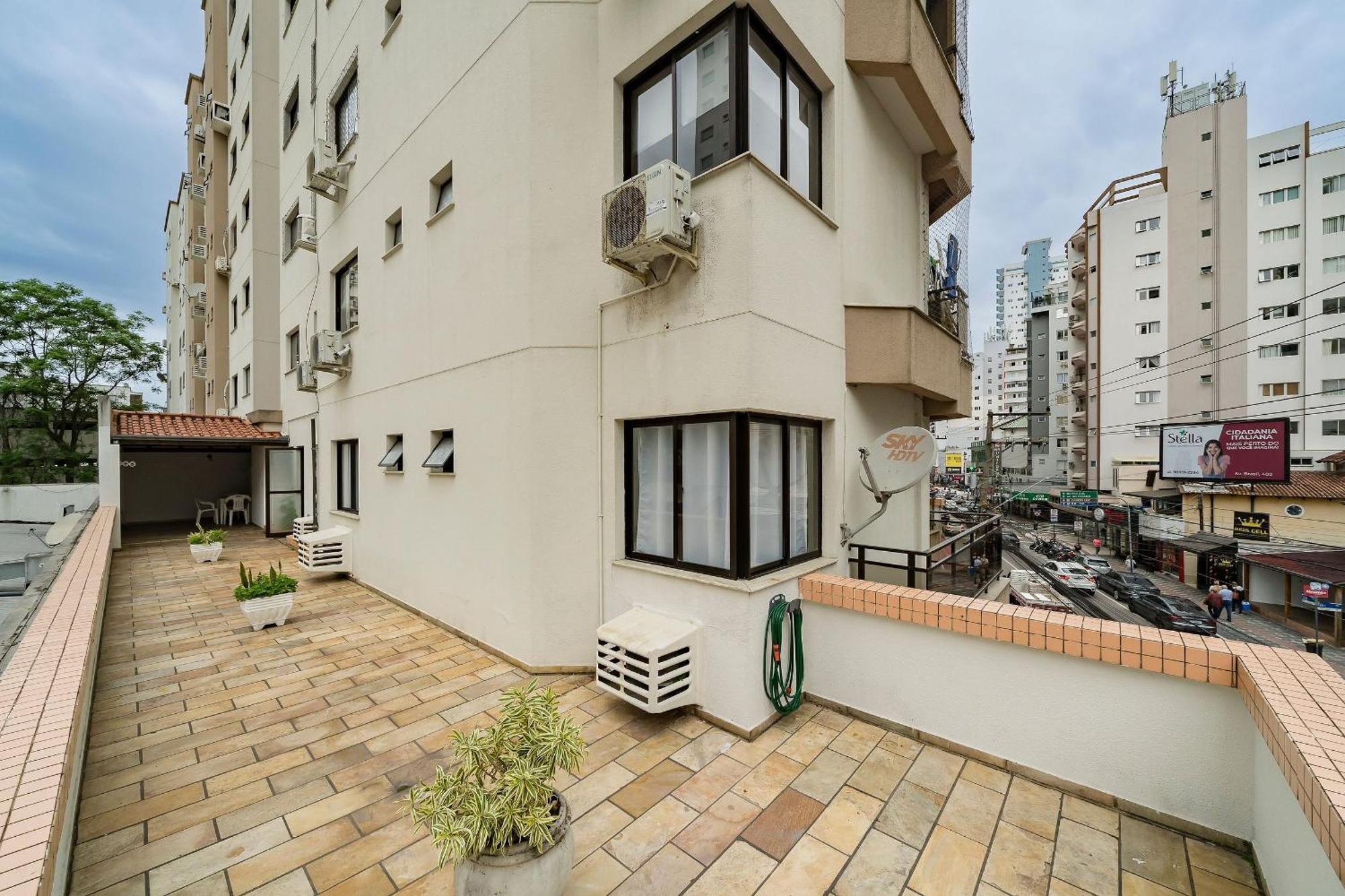 Apto Confortavel A 250m Da Erj101 Apartamento *