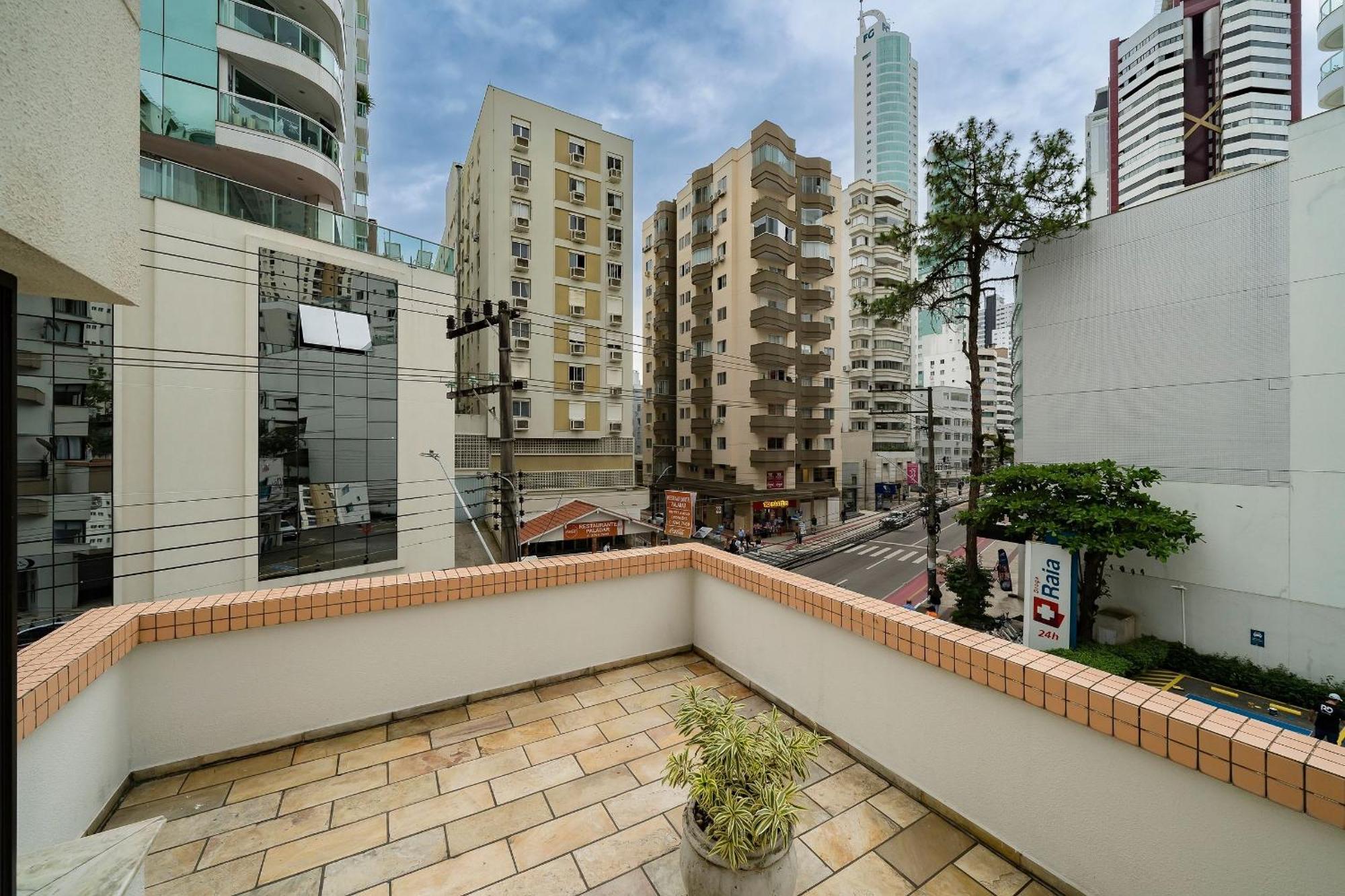 Apto Confortavel A 250m Da Erj101 Balneario Camboriu